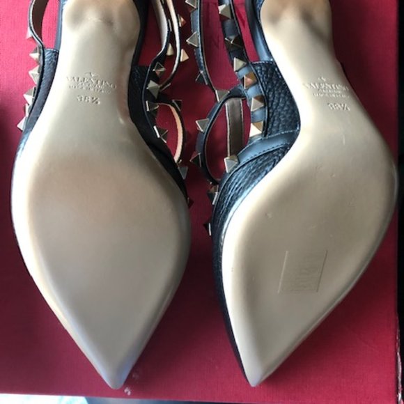 Brand New, Never Worn Valentino Garavani Women's Rockstud Cage Leather Pumps - Picture 6 of 13